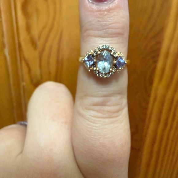 Le Vian Aqua/Tanzanite Ring 1/6 ct tw
Diamonds 14K Gold size 6 1/2 rare - Picture 3 of 6